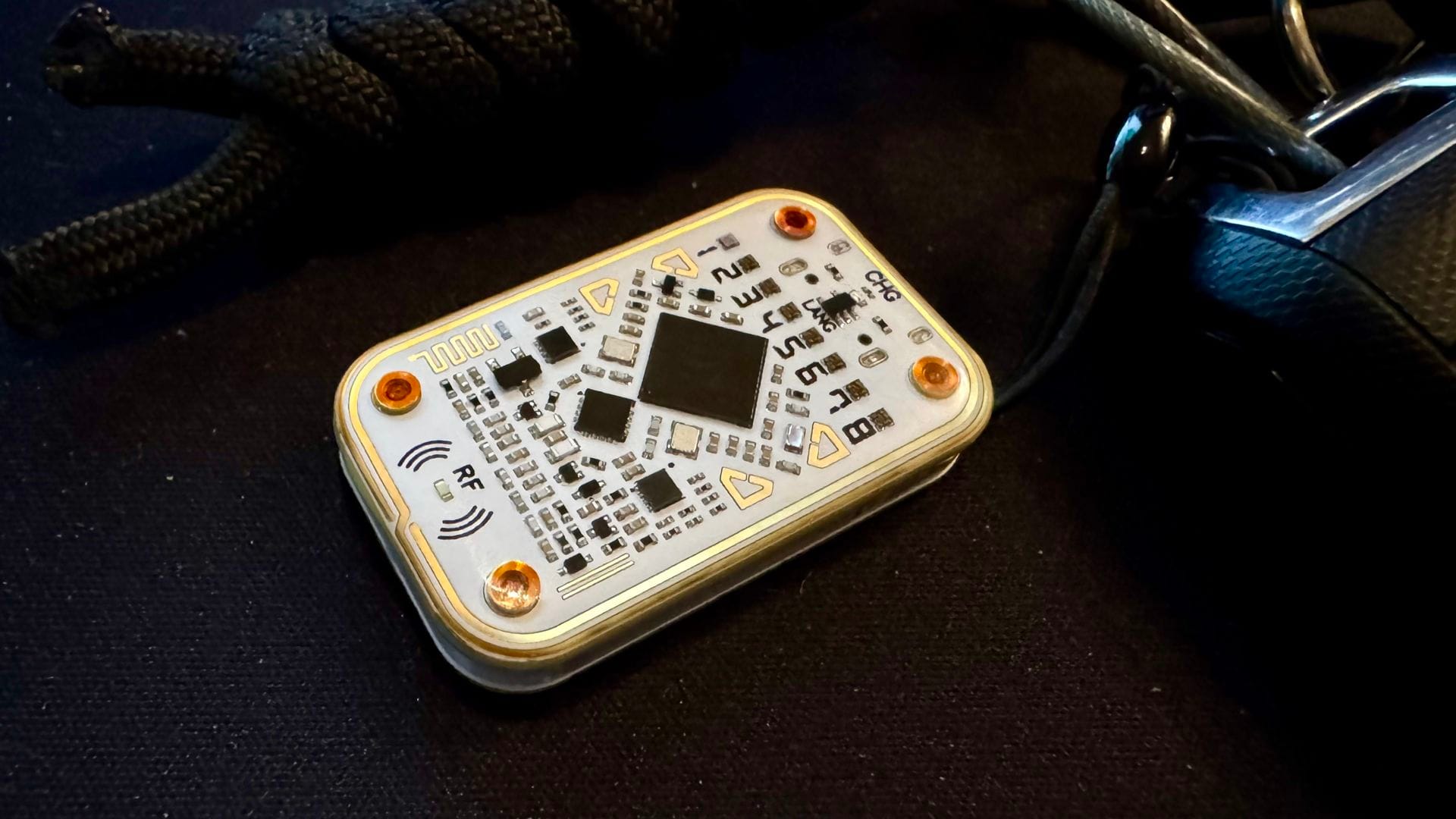 Хамелеон Ультра